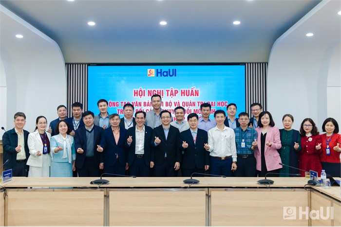 Đại học Công nghiệp Hà Nội tập huấn công tác văn bản nội bộ và quản trị đại học