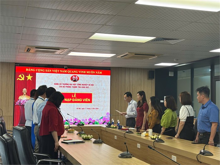 Chi bộ Phòng Thanh tra giáo dục tổ chức Lễ kết nạp đảng viên mới